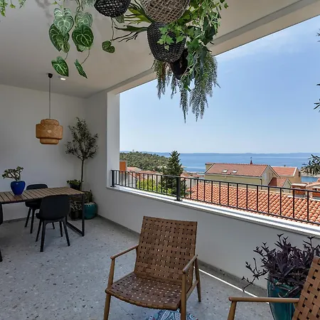 Barbarosa - Exklusiv * Makarska