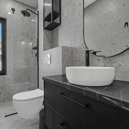 Barbarosa - Exklusiv Makarska