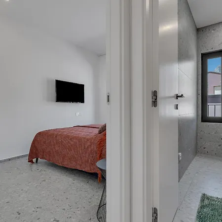 Barbarosa - Exklusiv * Makarska